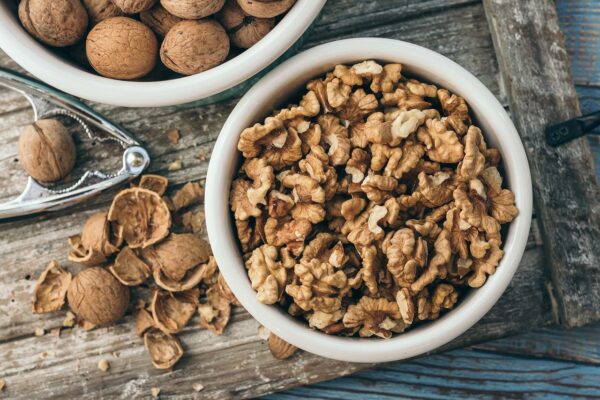 walnut, bowl, healthy-4186311.jpg